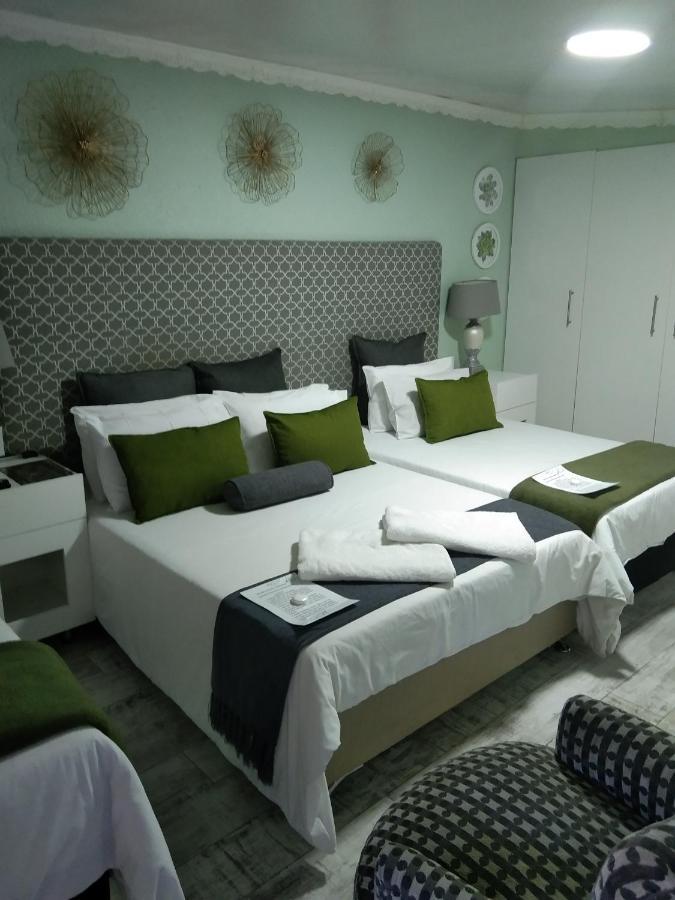 Mitchell'S Guesthouse Parow Esterno foto