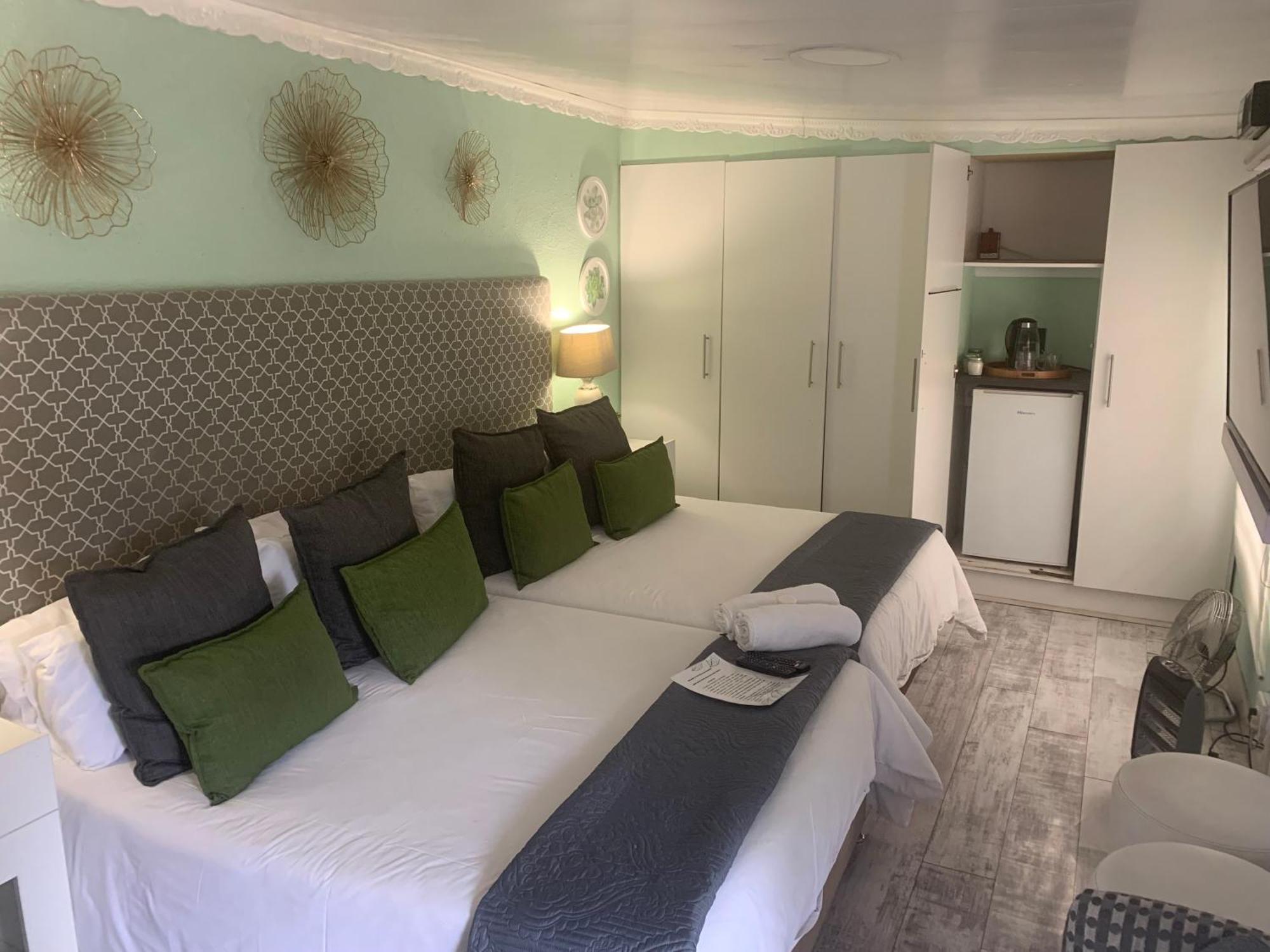 Mitchell'S Guesthouse Parow Esterno foto